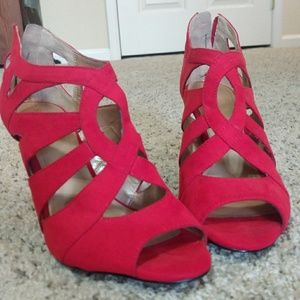 NWOT Hot Red Heels Style & Co Size 10